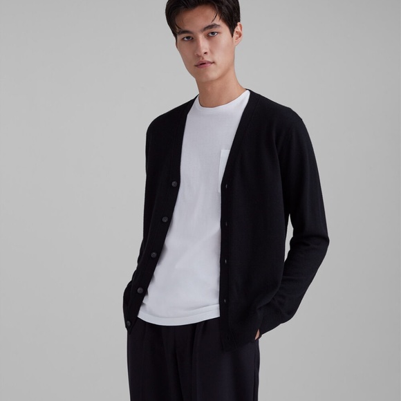 100% Merino Wool Cardigan - Picture 5 of 7